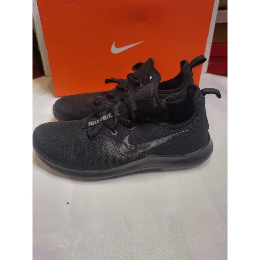 Womens Nike Free TR 8 Triple Black Training Shoes 942888-002 Size 9 - Picture 1 of 9